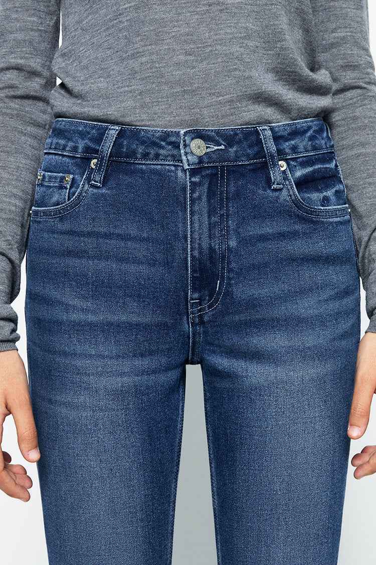 Vintage High Rise Flare LALA Jeans HJ186