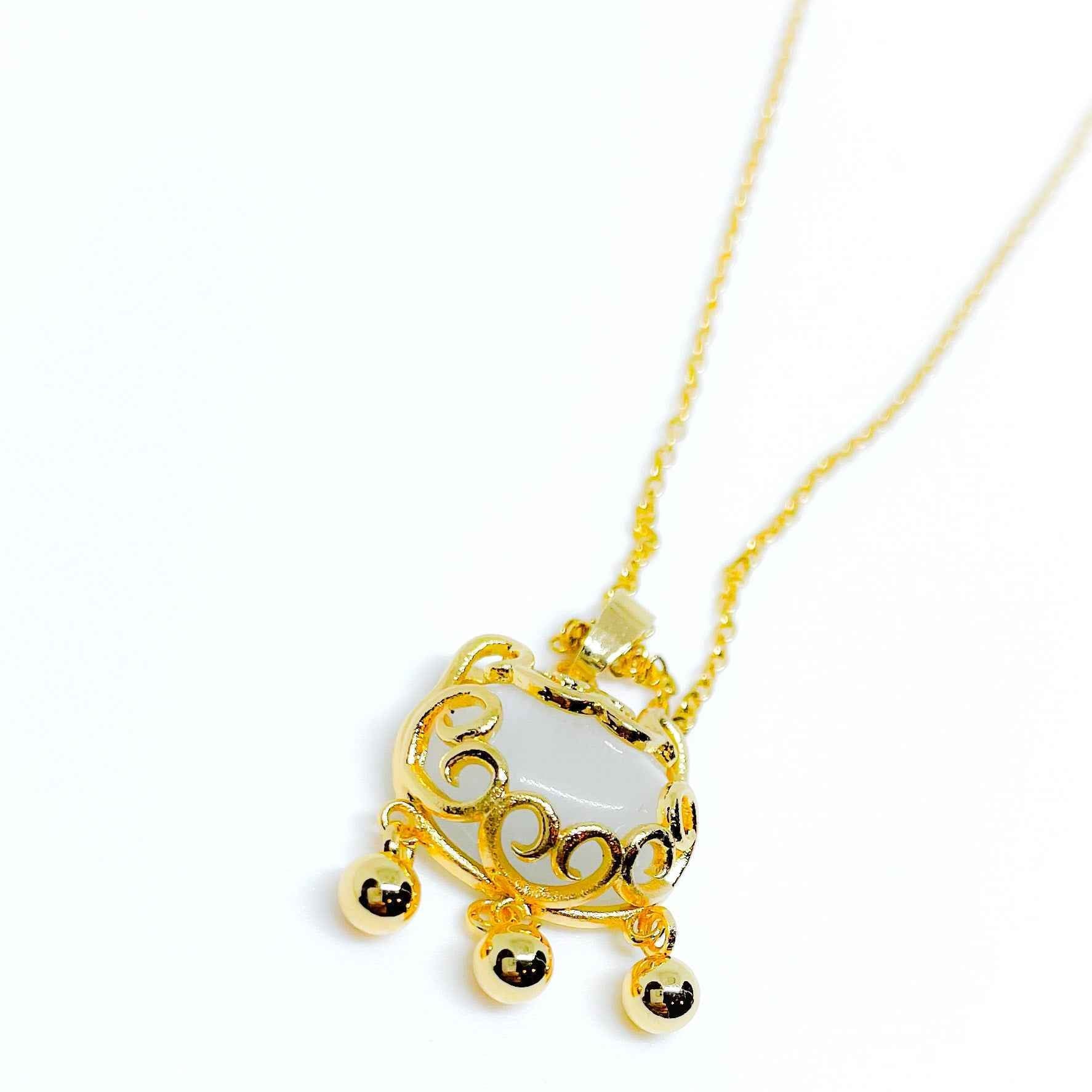 Lock of Fortune - Cats Eye Necklace