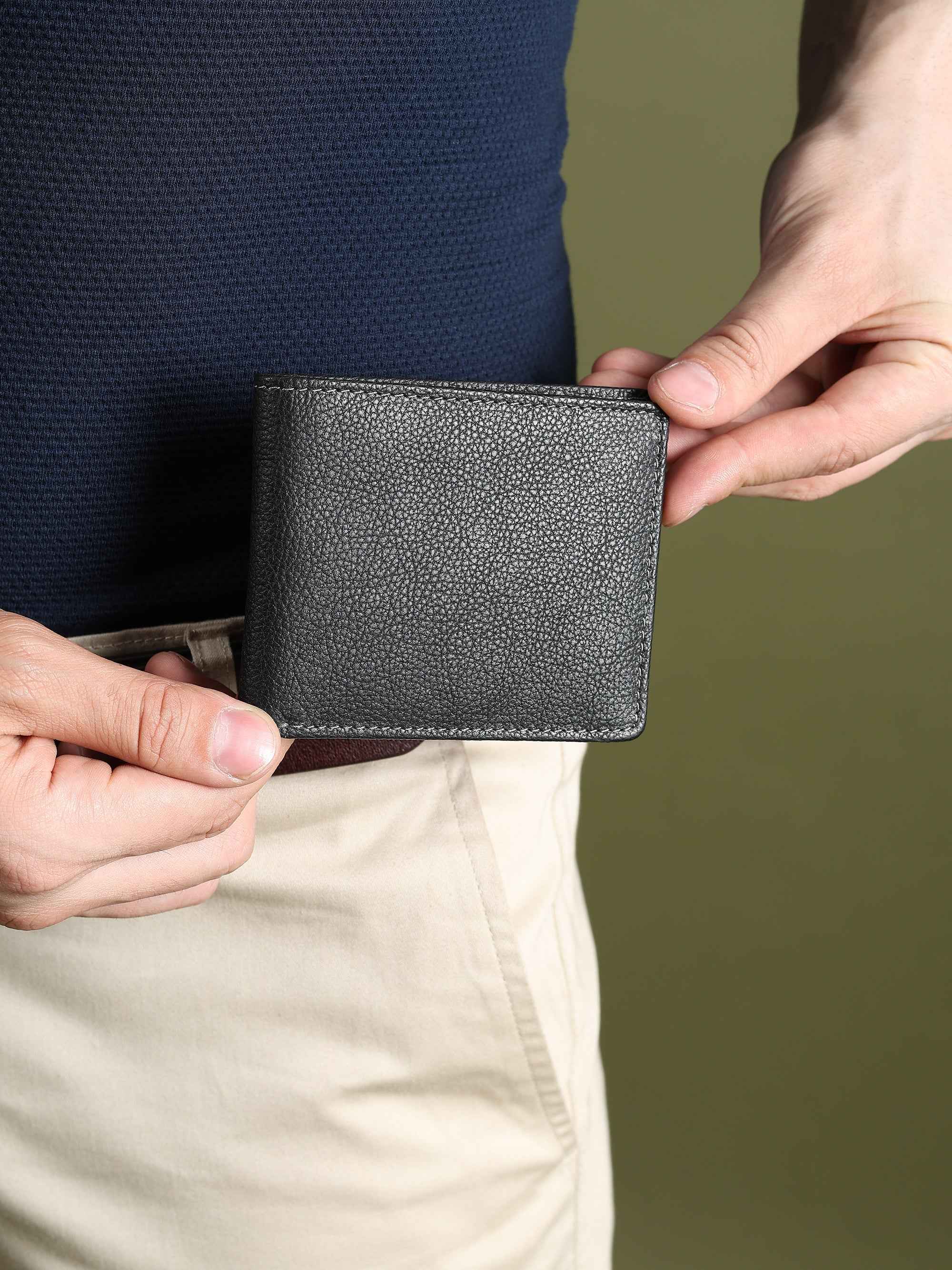 Black Textured Leather Mens Wallet