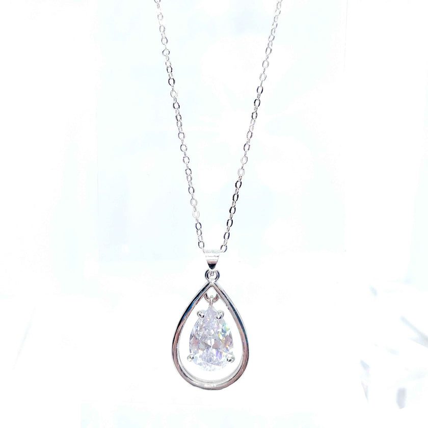 Princess Aqua Necklace