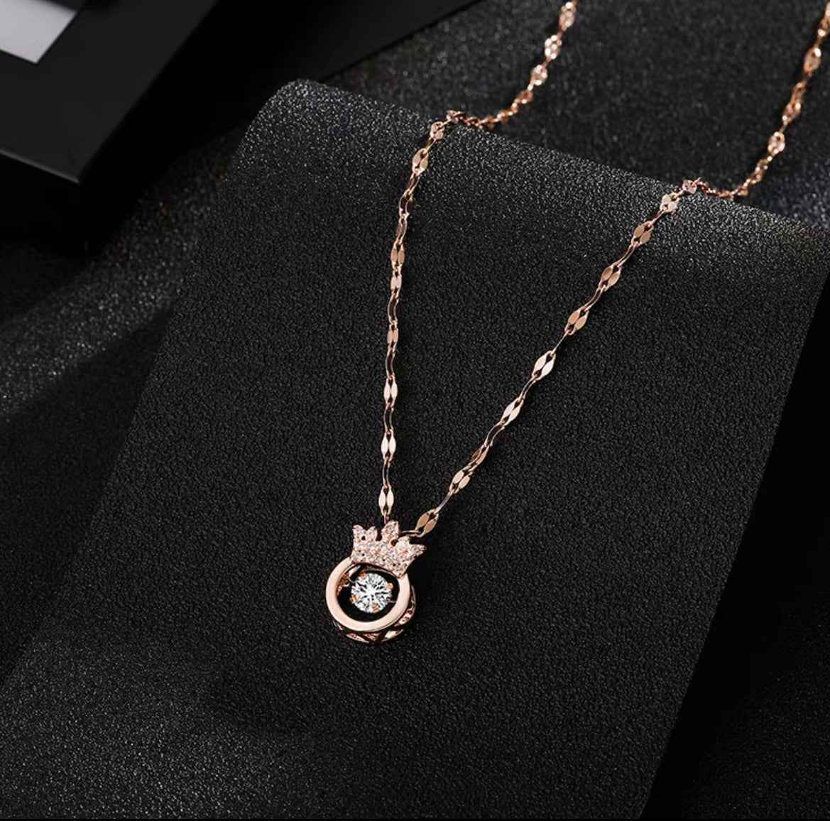 *Throbbing* Prince Crown Necklace