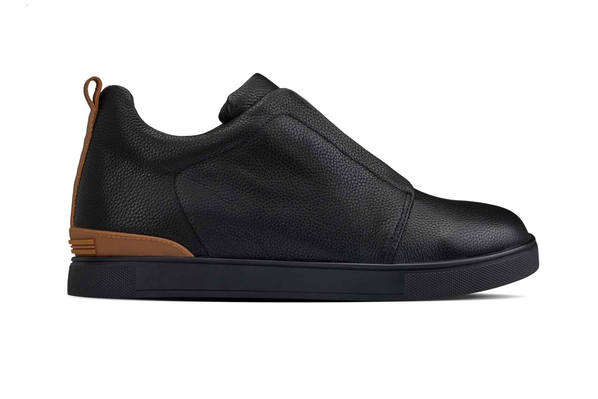 CALTO - J1931  - 2.6 Inches Taller (Black/Black Sole) - Slip-On Snoafers