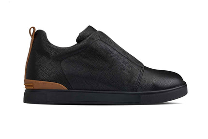CALTO - J1931  - 2.6 Inches Taller (Black/Black Sole) - Slip-On Snoafers