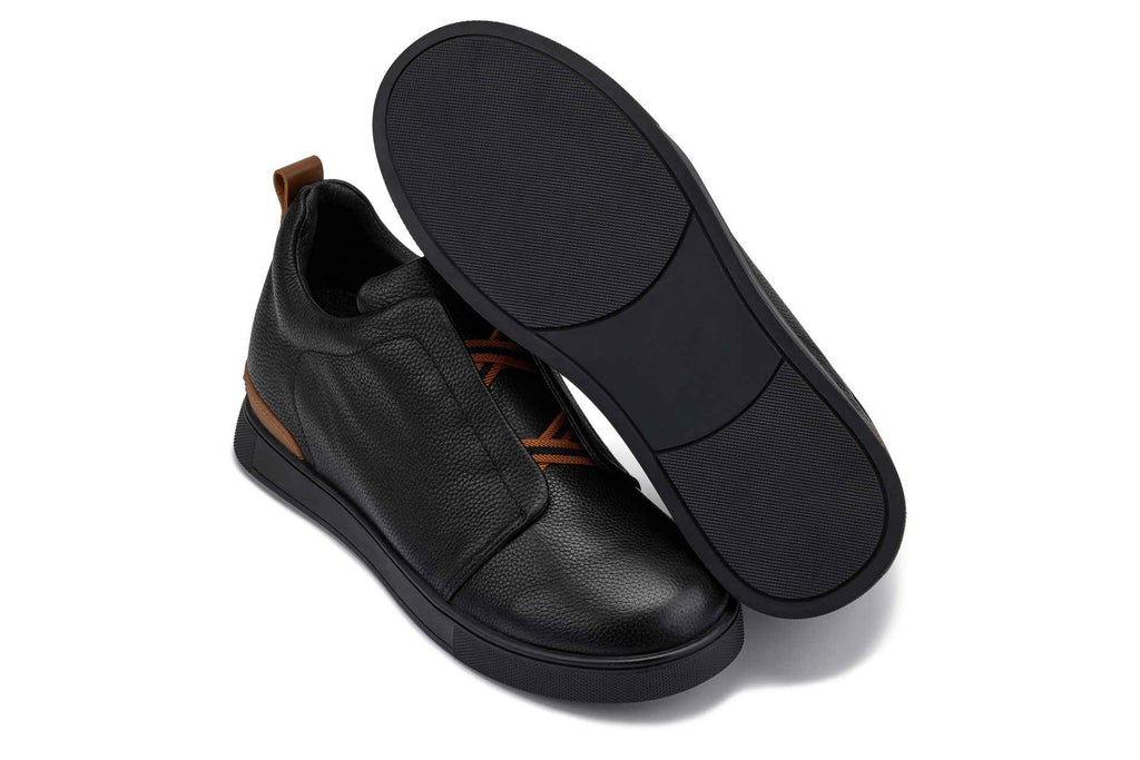 CALTO - J1931  - 2.6 Inches Taller (Black/Black Sole) - Slip-On Snoafers