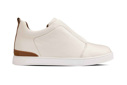 CALTO - J1933  - 2.6 Inches Taller (Off-White) - Slip-On  Snoafers