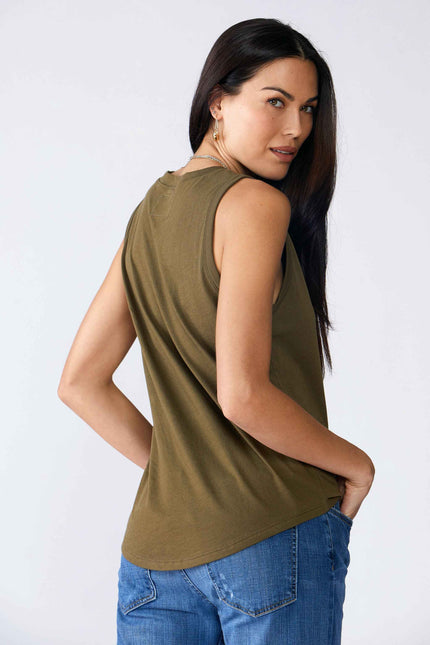 Nina Muscle Tee