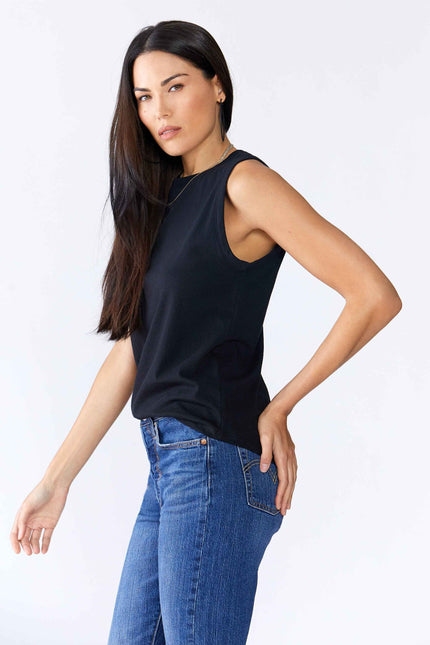 Nina Muscle Tee