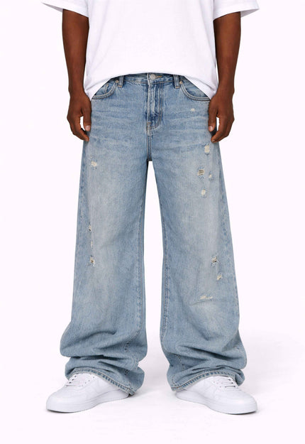 CLASIC LIGHT WASH DENIM