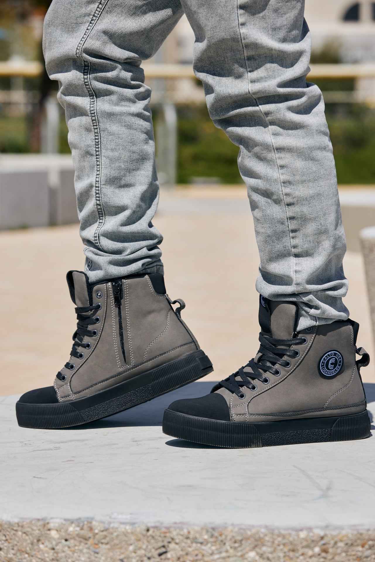 CALTO - S3423 - 2.4 Inches Taller (Grey) - Cap Toe High Top Zip-Up Sneaker Boots