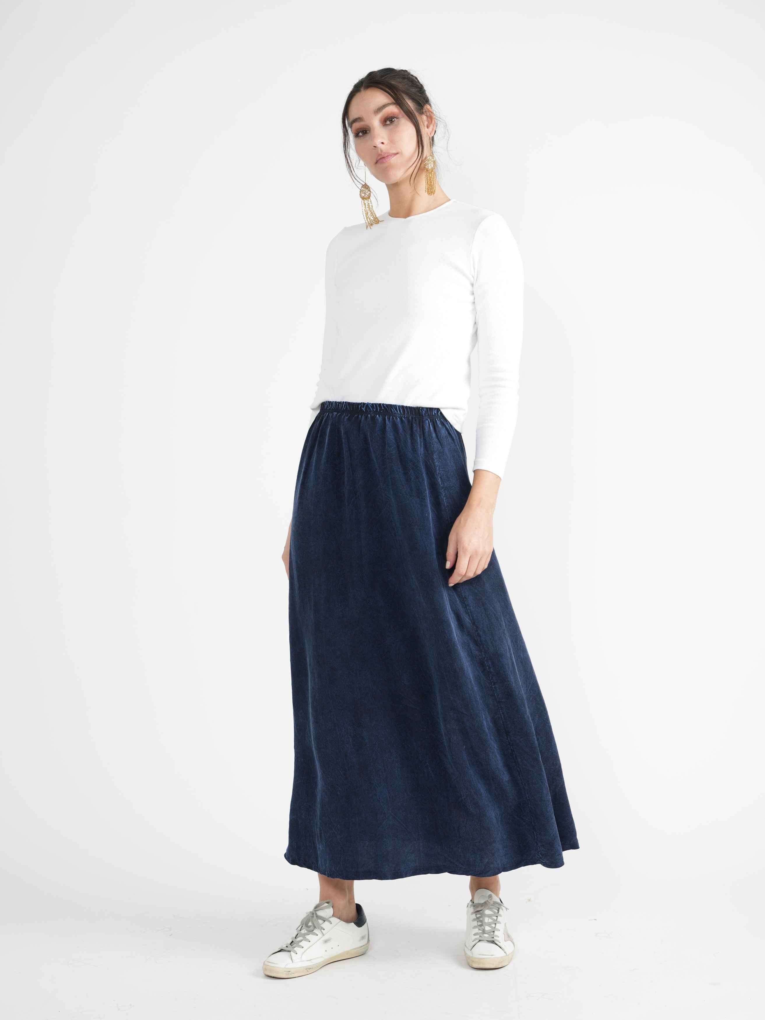 Wash Denim Maxi skirt