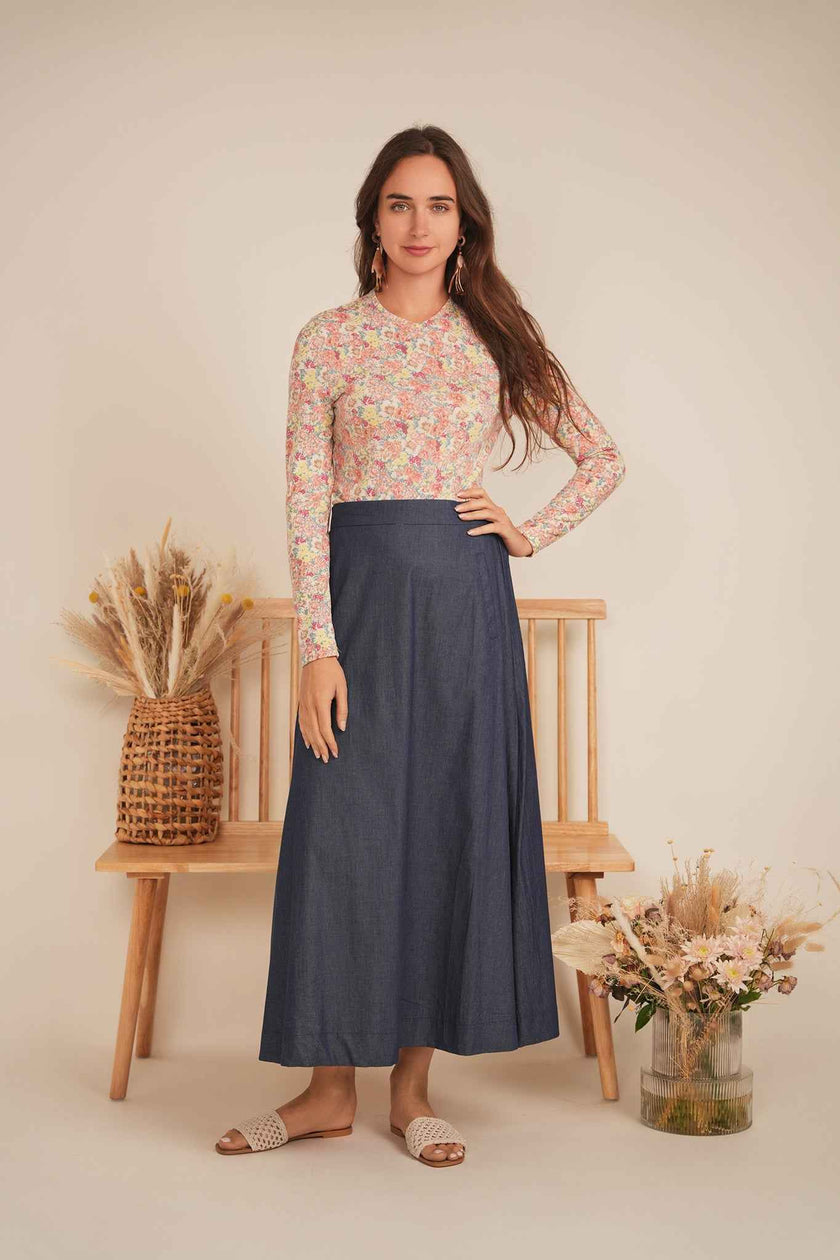 Printed V Neck Long Sleeve Tee