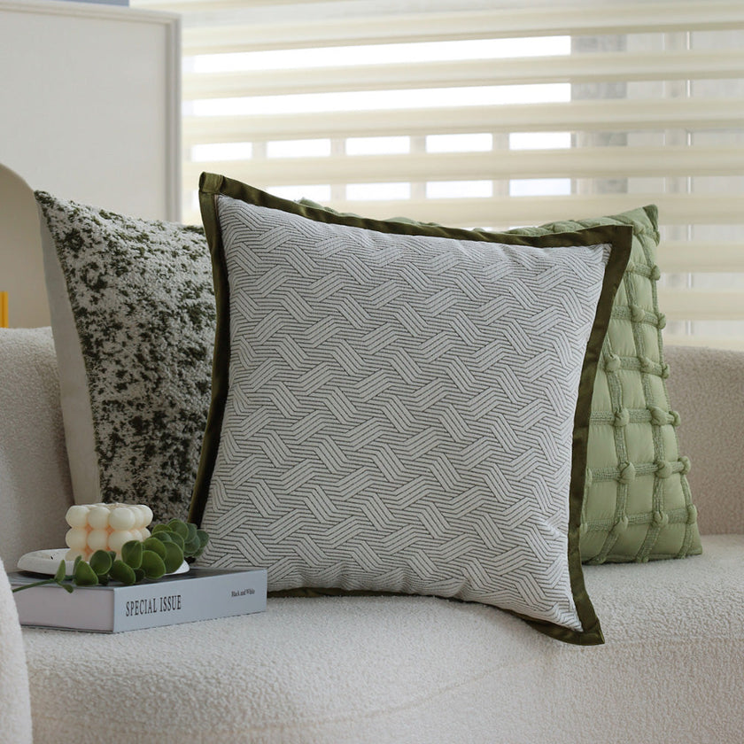 Tranquil Touches: Pack of 1 Throw Pillow with 450g Insert size of 18