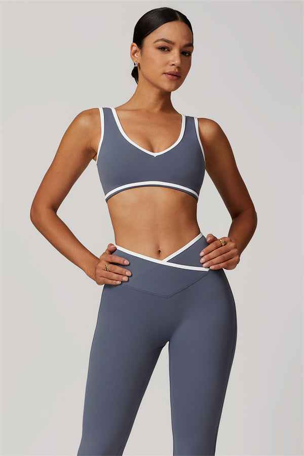 The Stamina Sports Bra Flared Leggings 2-Piece Set