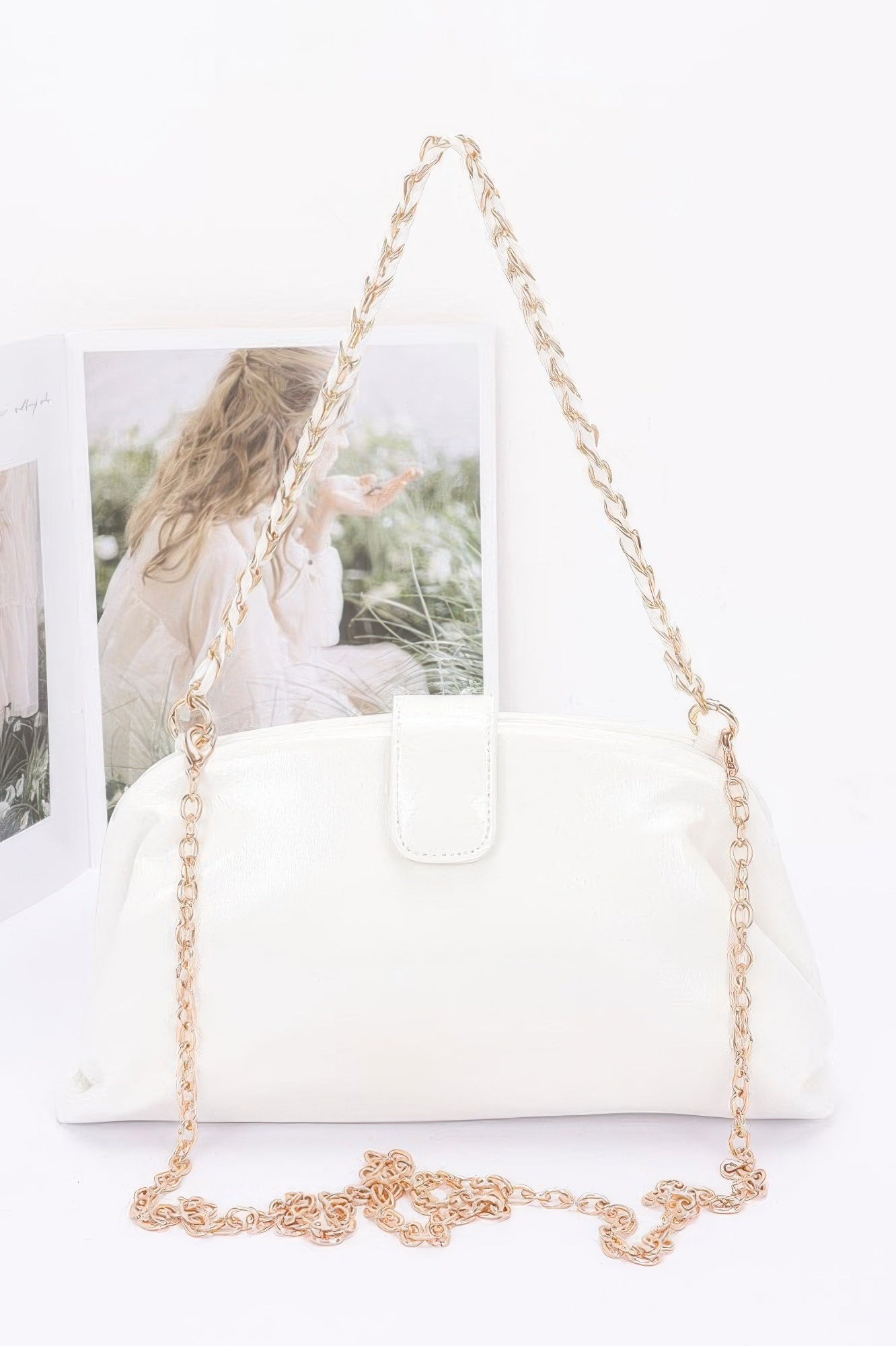 Enamel Frame Shoulder Bag - Pikemla