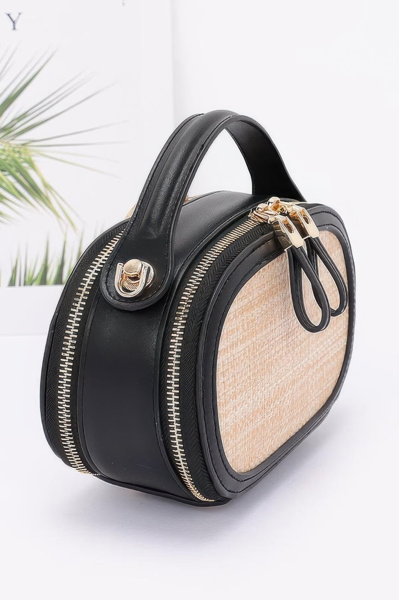 Faux Straw Bowling Bag - Pikemla