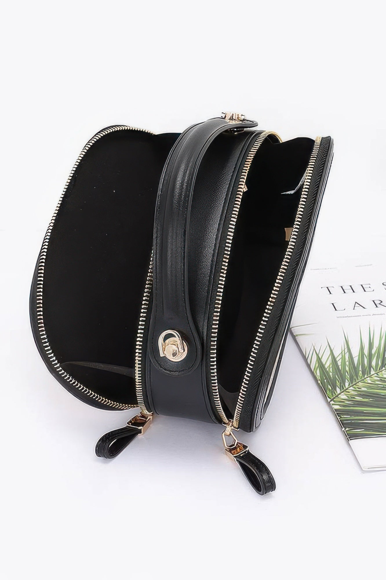 Faux Straw Bowling Bag - Pikemla