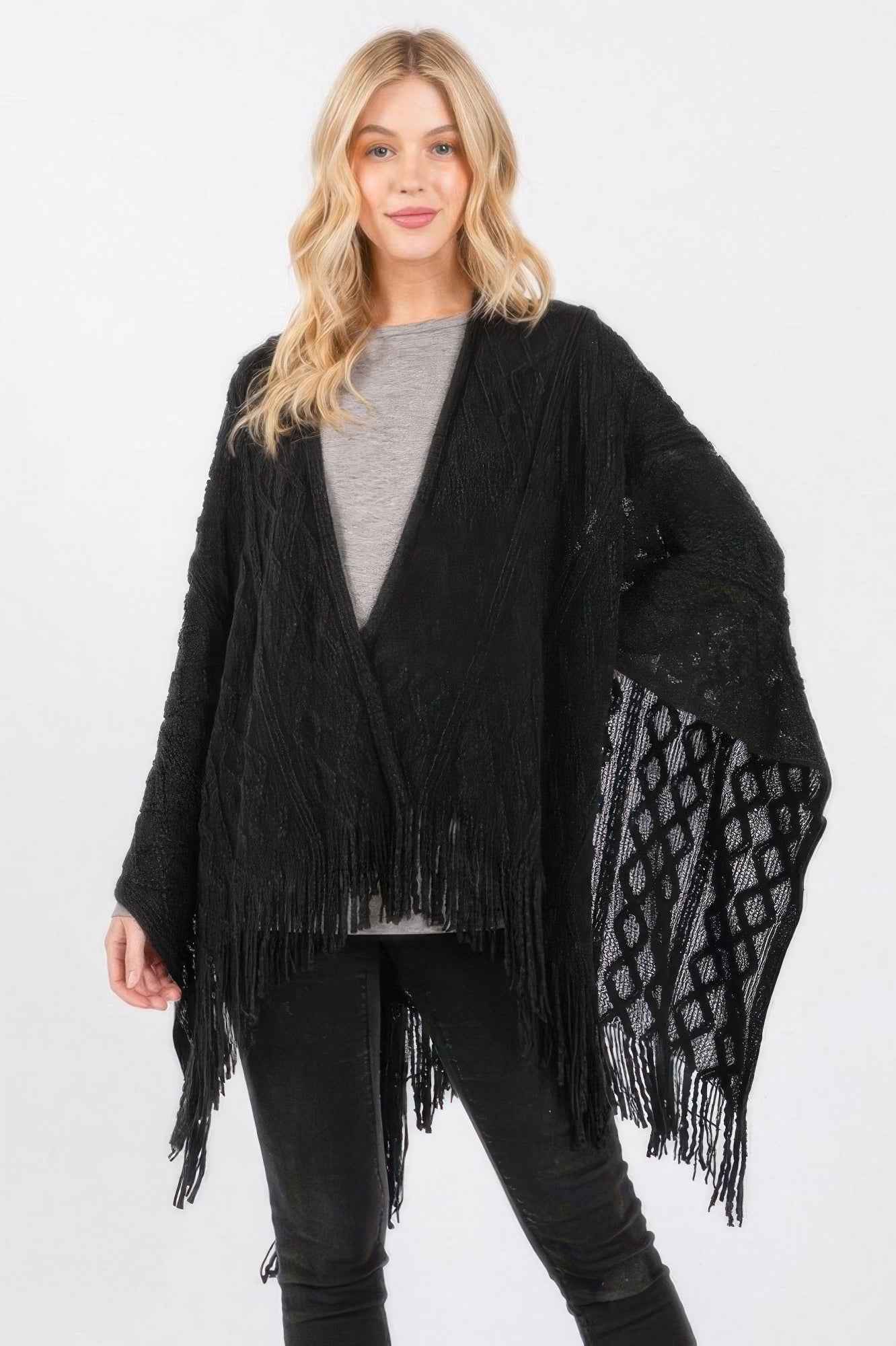 Diamond Pattern Tassel Knit Ruana - Pikemla
