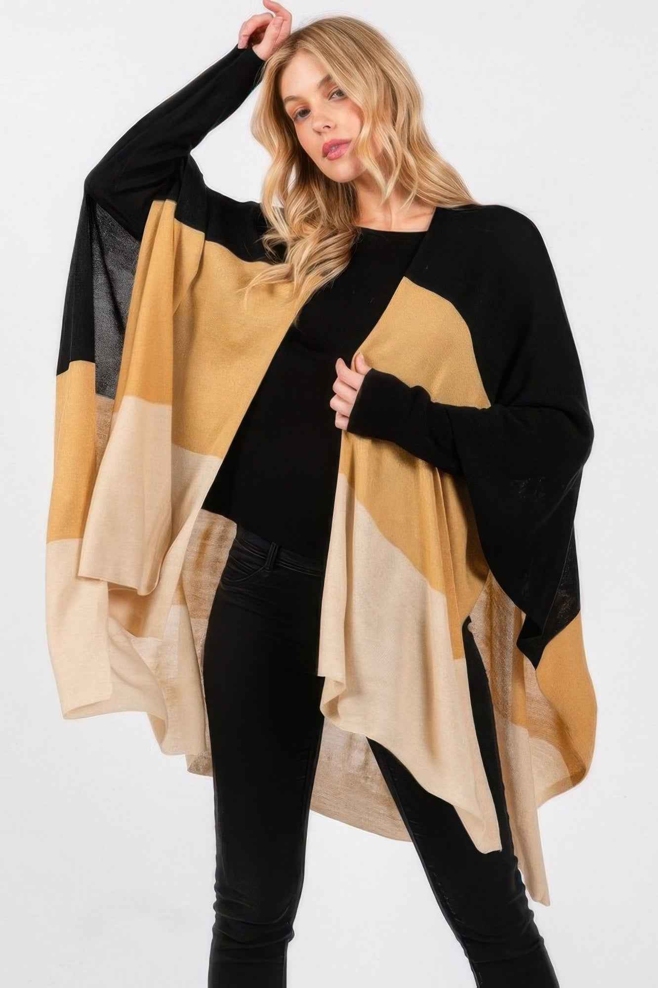 Three Tones Ruana - Pikemla