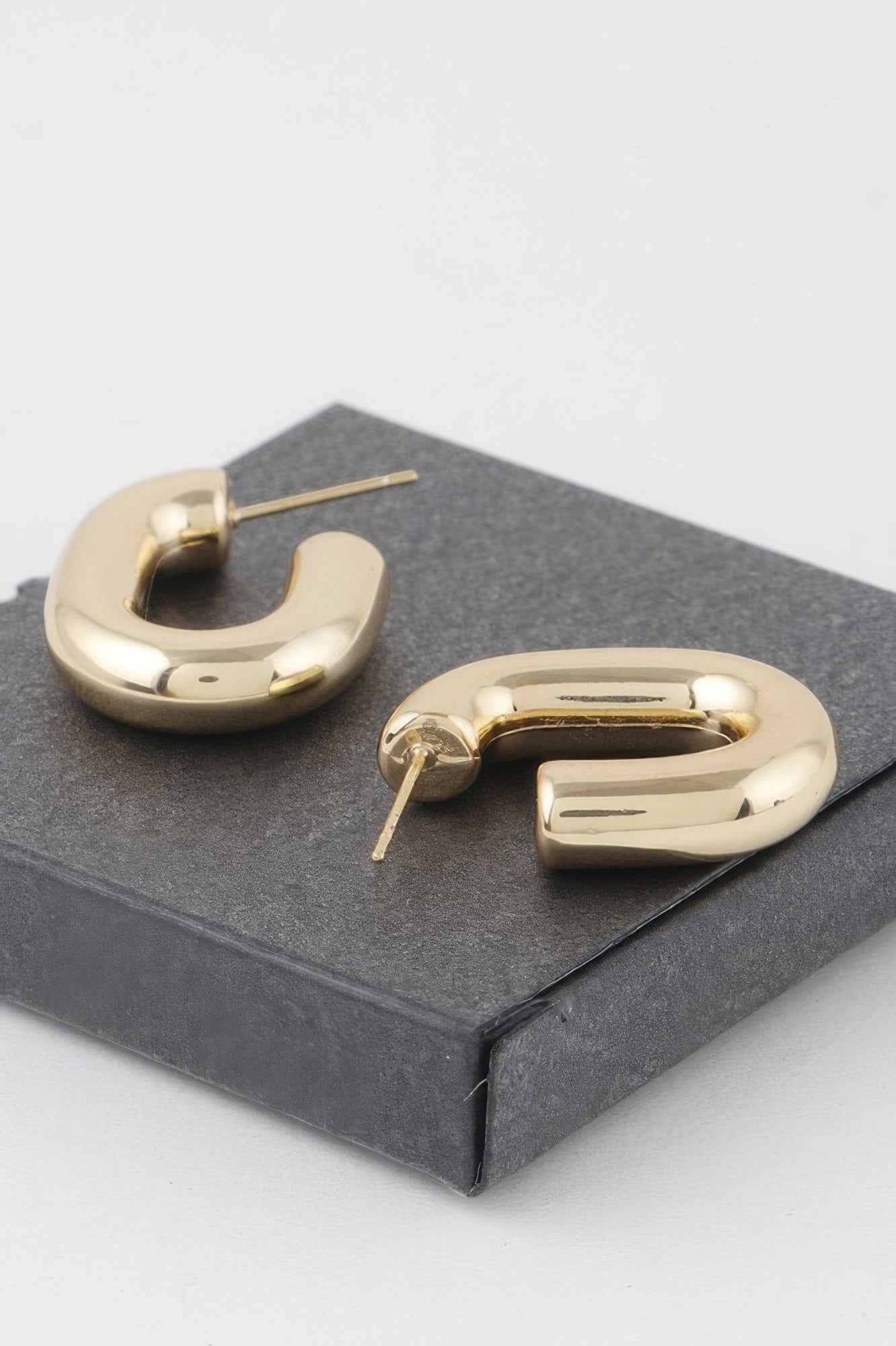 Shiny Link Chain Hoop Earrings