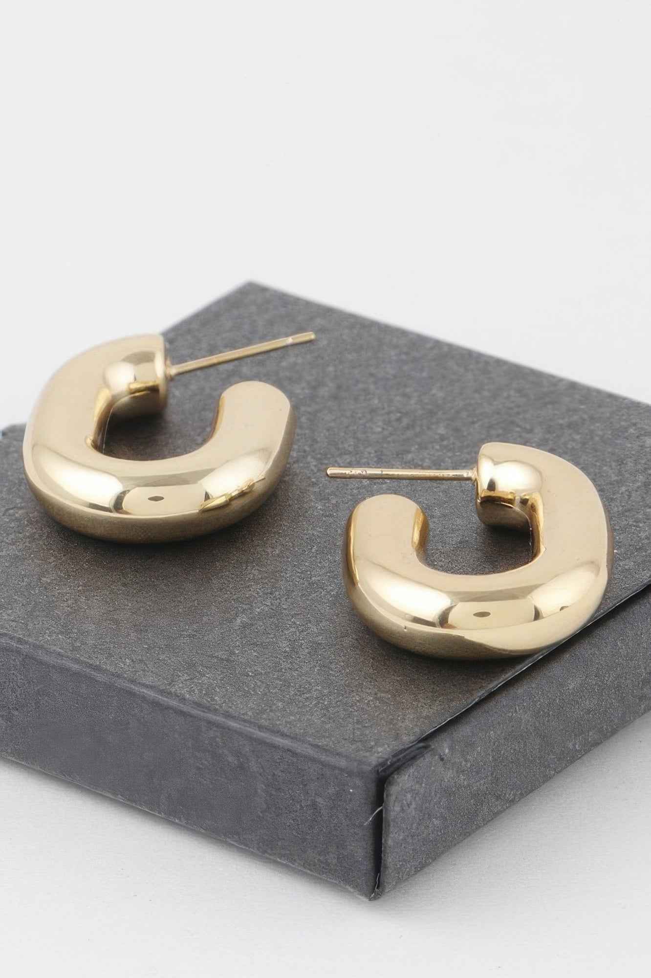 Shiny Link Chain Hoop Earrings