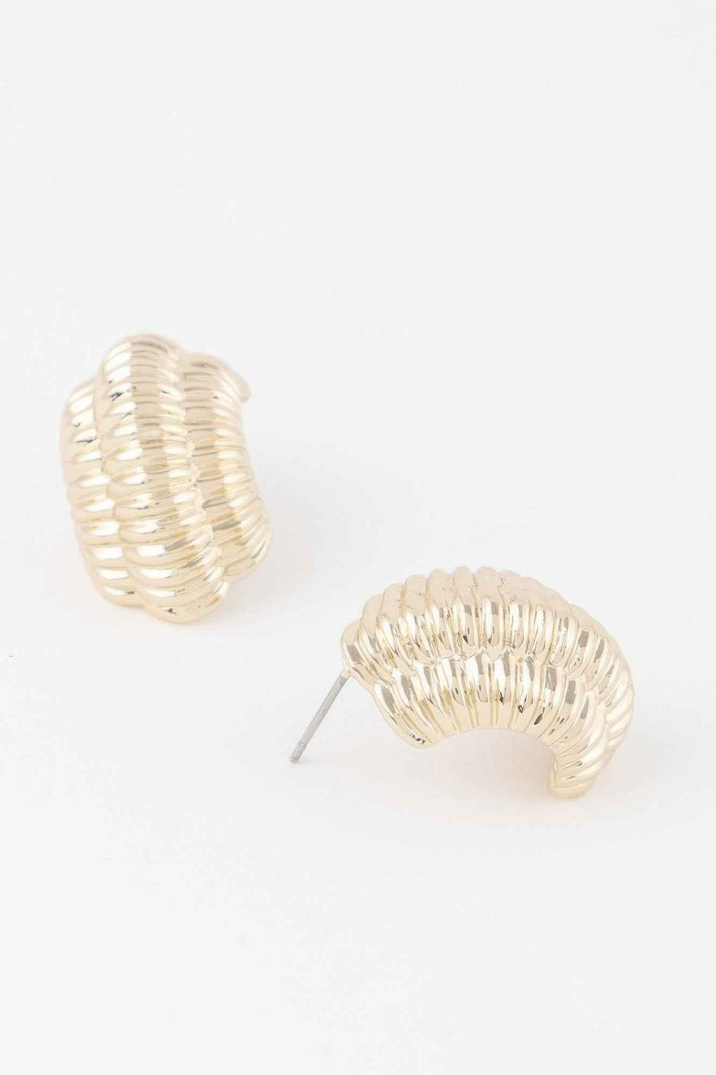 Thin Ribbed Hoop Earrings