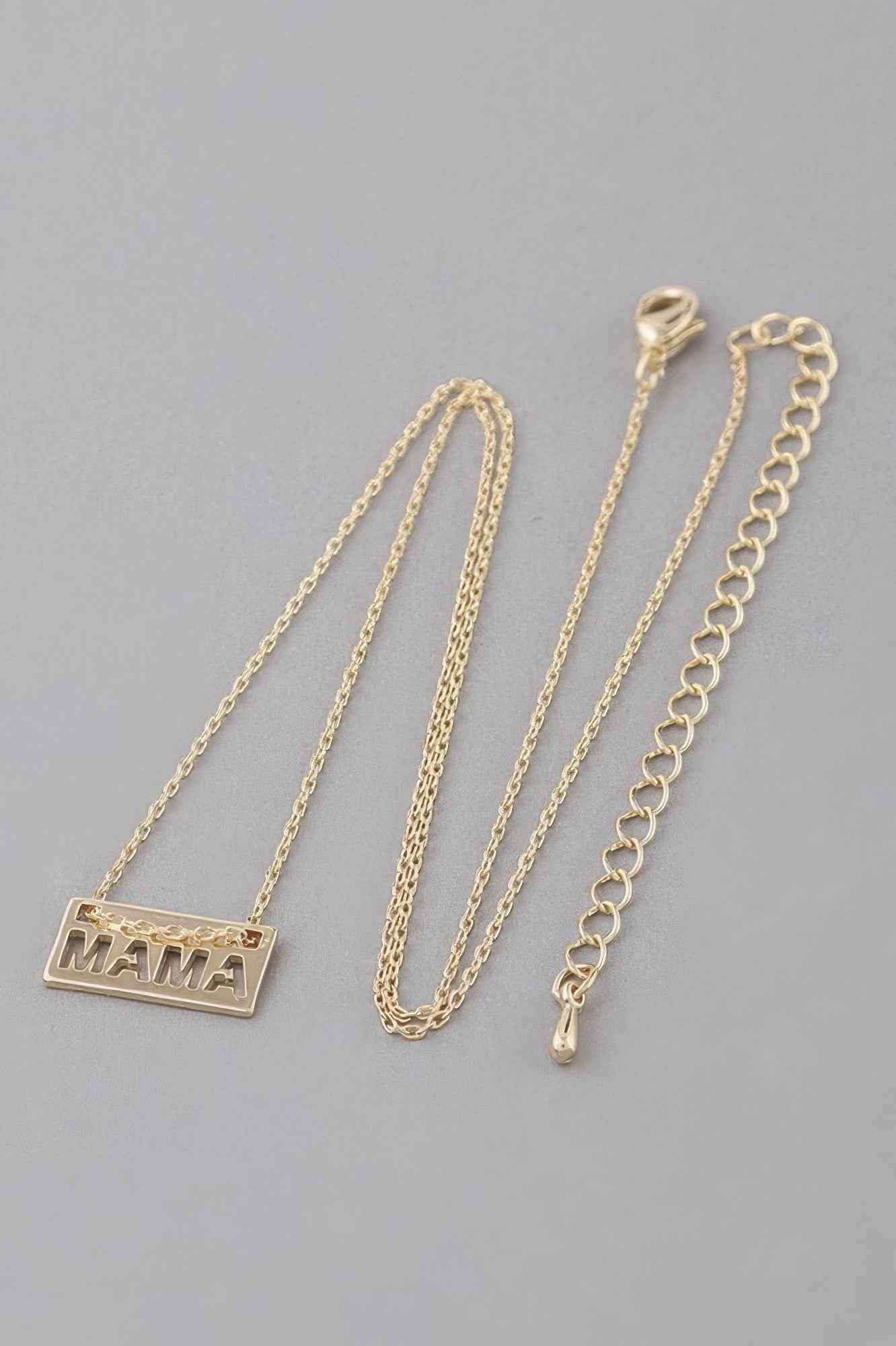 Mama Plate Necklace