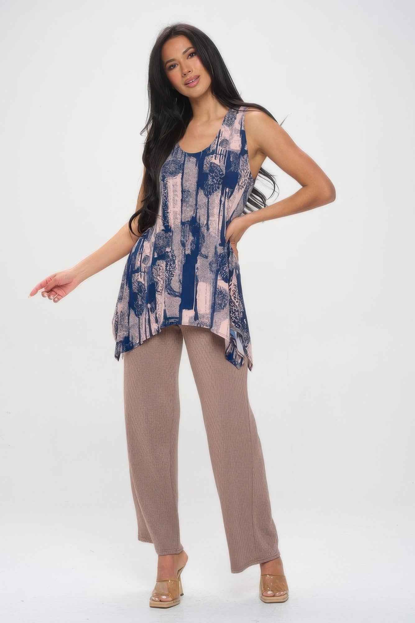 Plus Size Hit Shark Bite Hem Tank