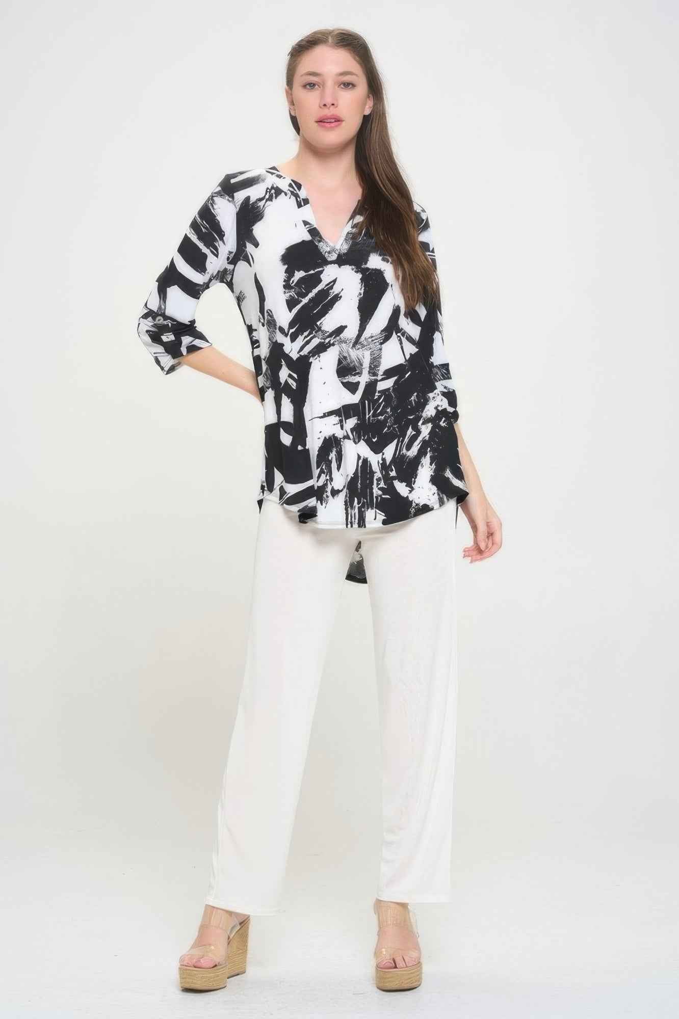 Hit Notch Neck Rolled Sleeve Top