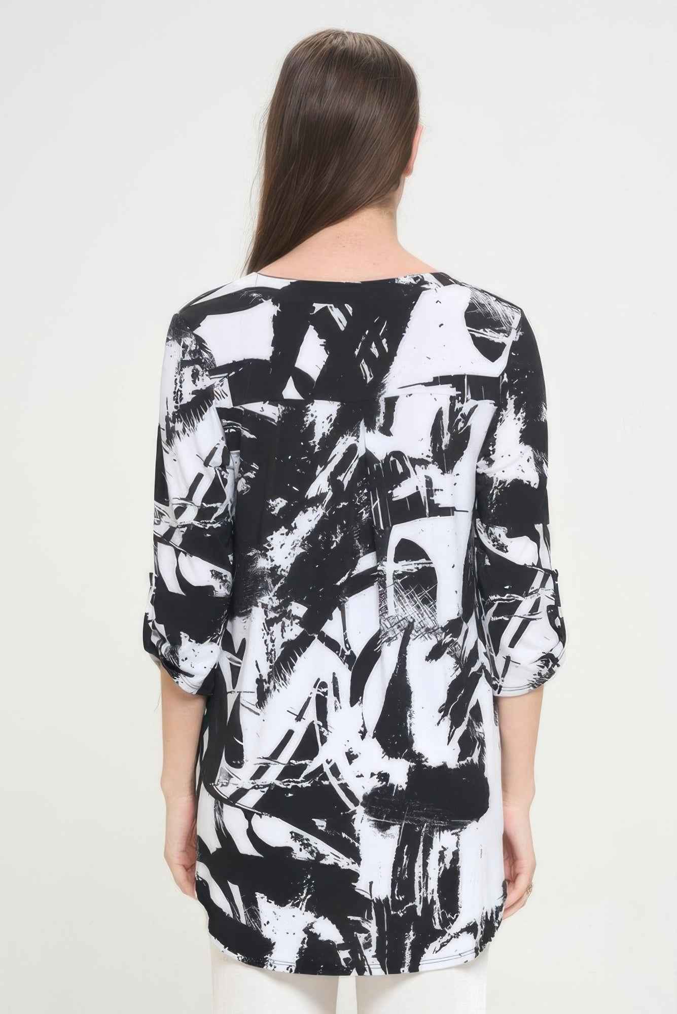 Hit Notch Neck Rolled Sleeve Top