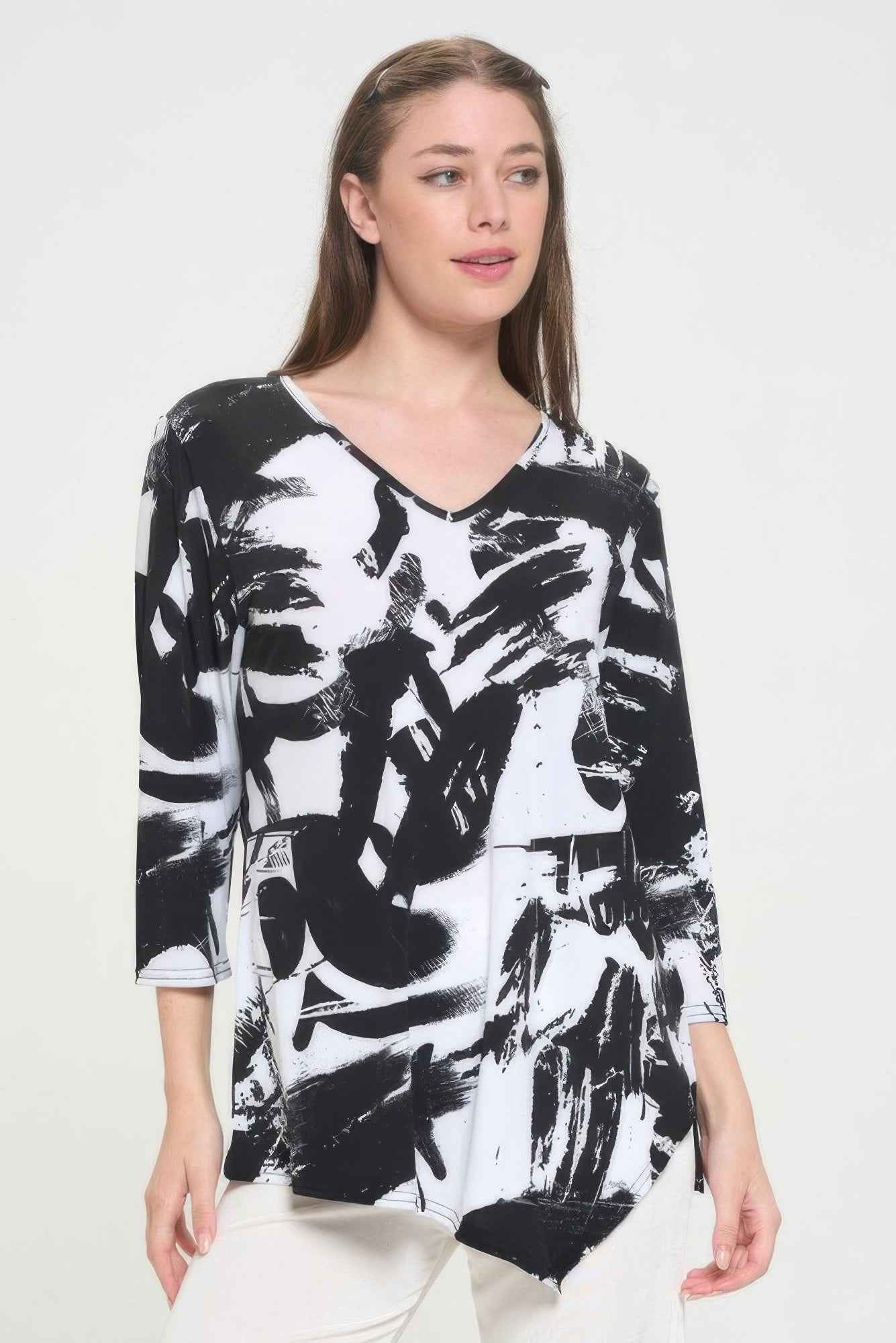 Hit Point V Neck Top