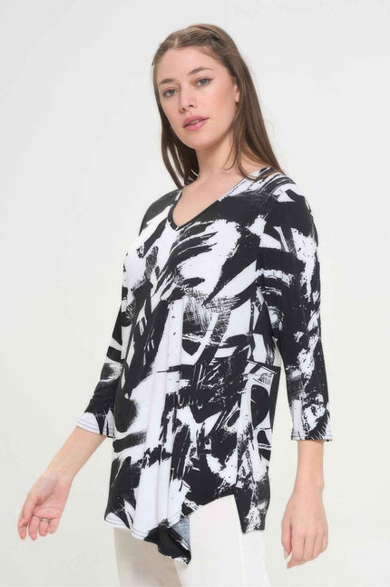 Hit Point V Neck Top