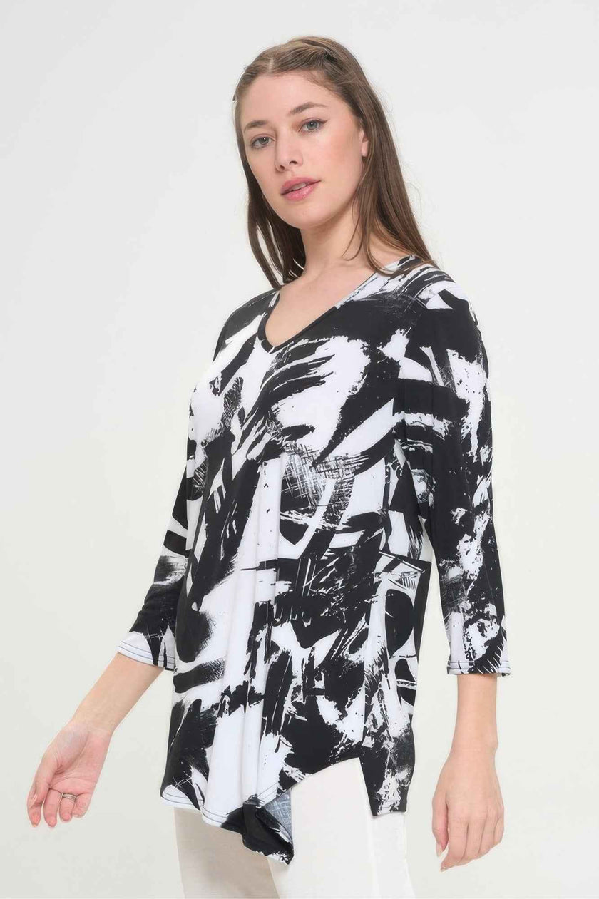 Hit Point V Neck Top