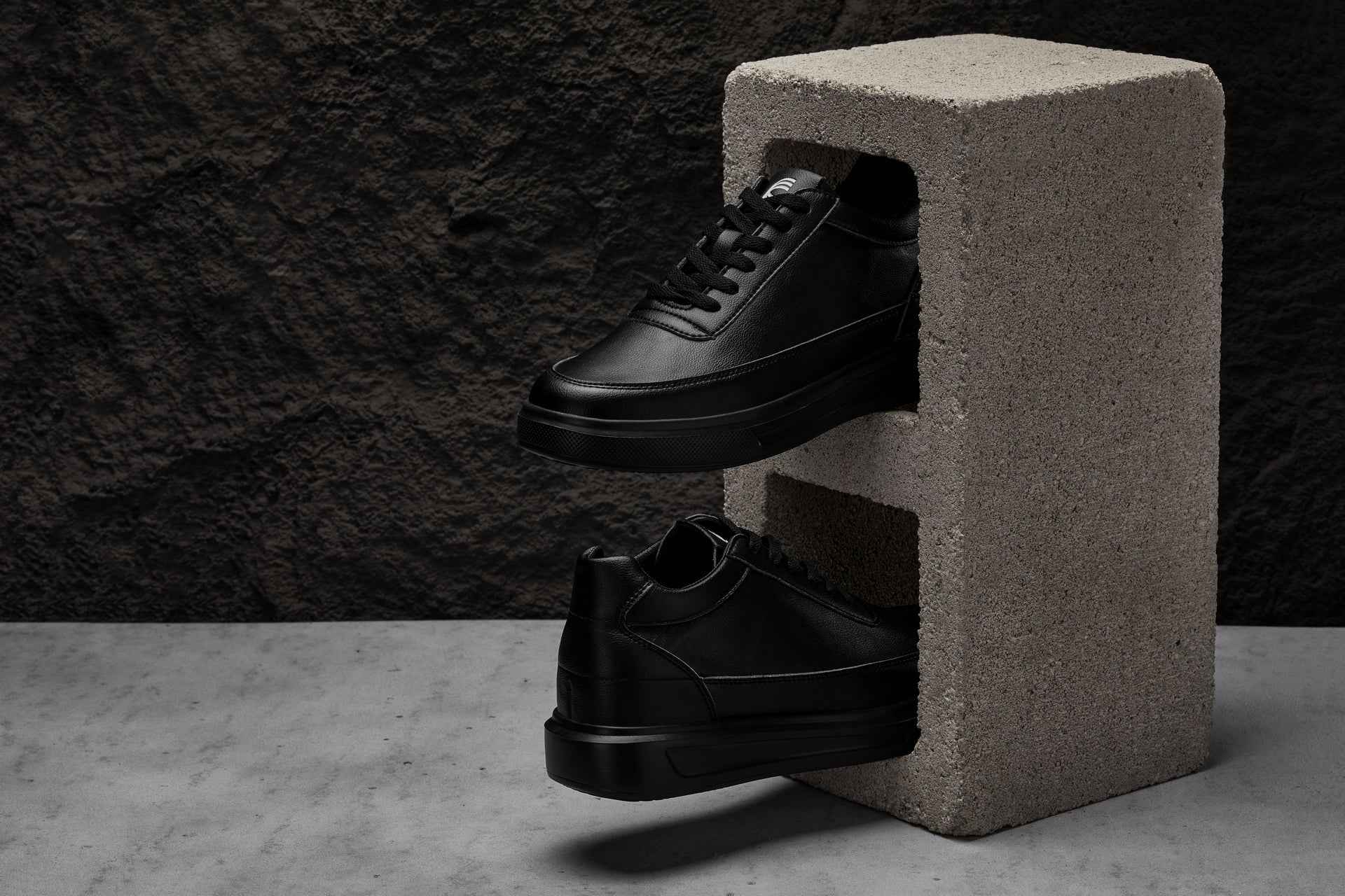 CALTO - X1646 - 2.8 Inches Taller (Pitch Black) - Lightweight Sneakers