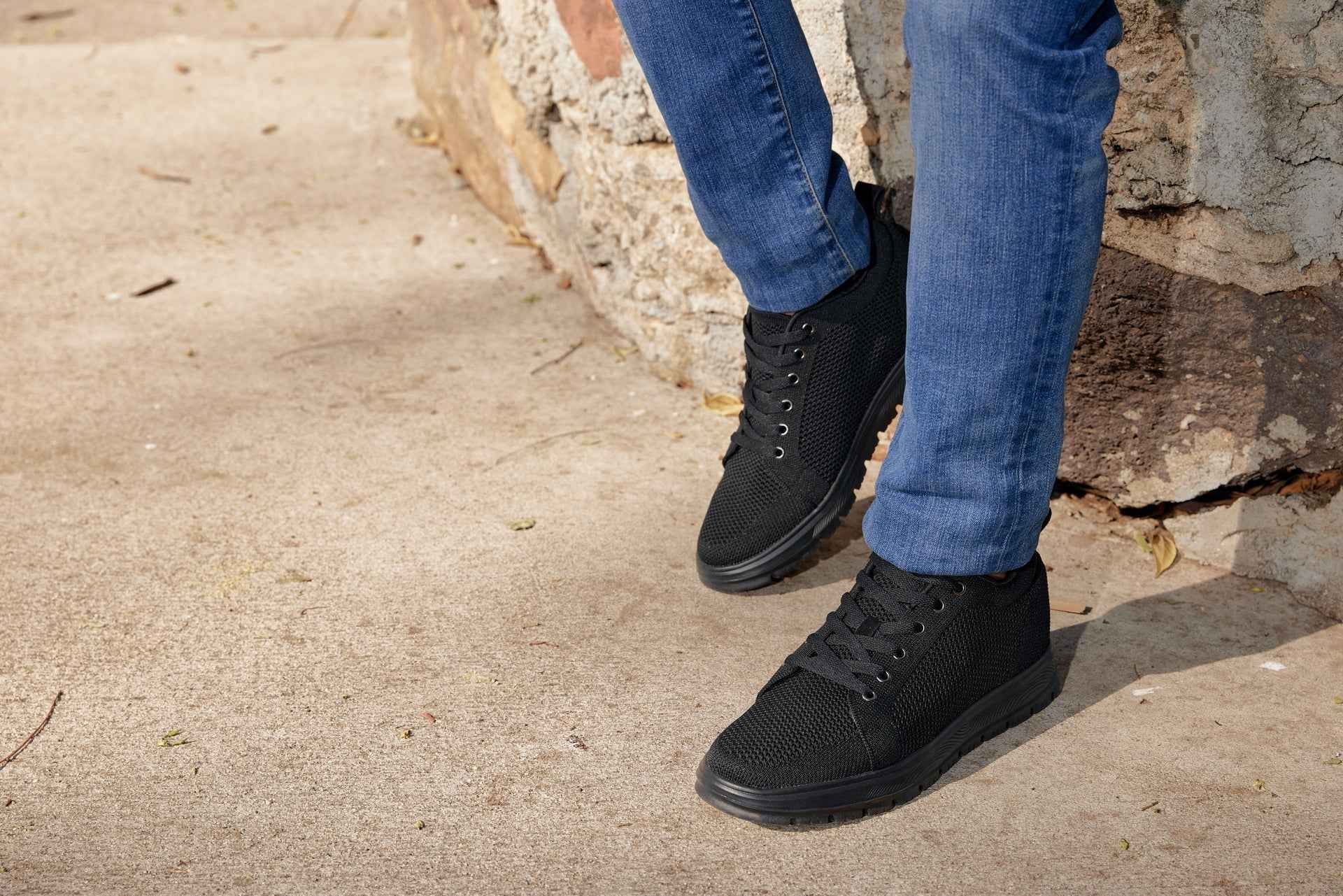 CALTO - X2320 - 2.4 Inches Taller (Black/Black Sole) - Lace Up Casual Sneaker - Lightweight