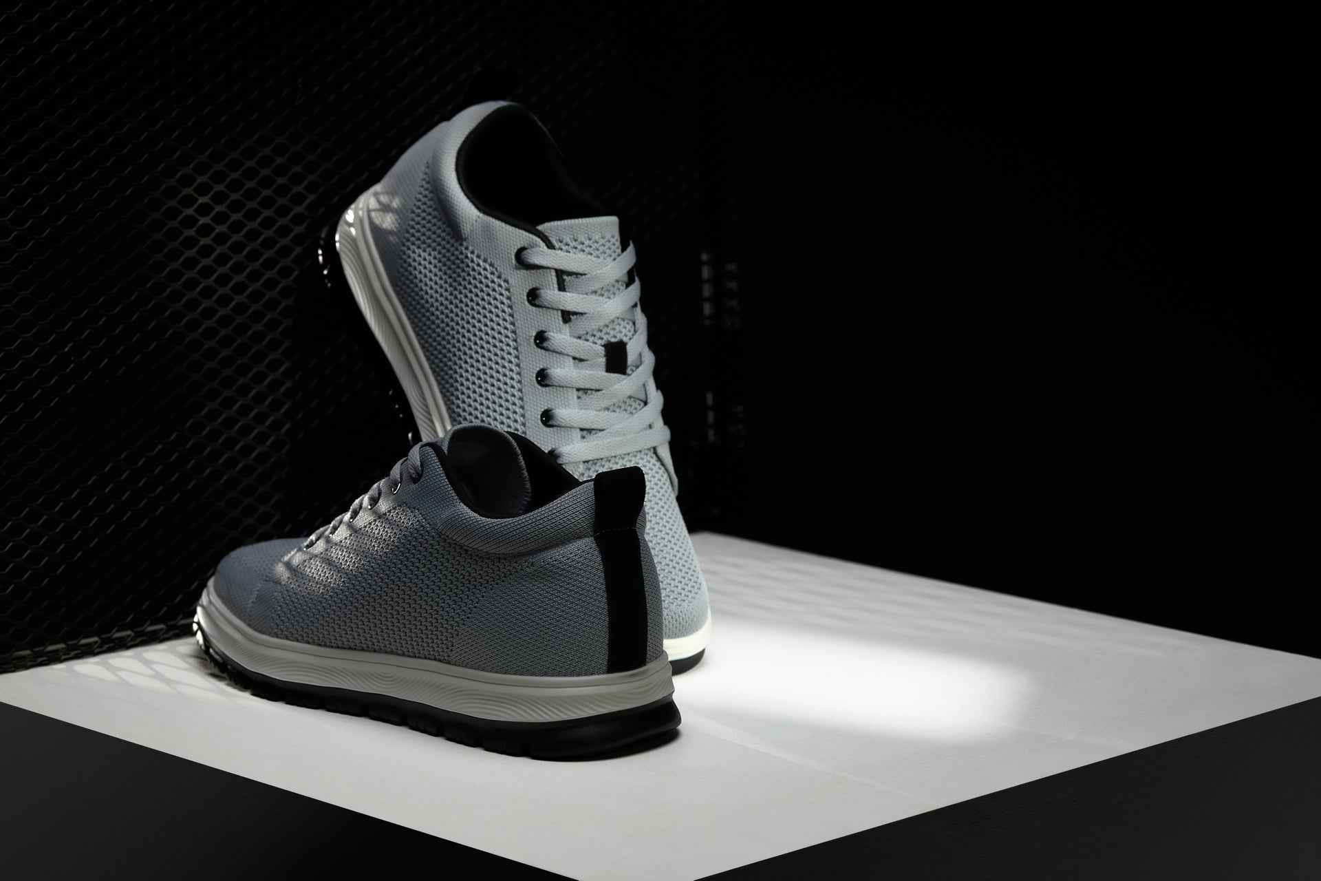 CALTO - X2324 - 2.4 Inches Taller (Pewter Grey/White & Black Sole) - Lace Up Casual Sneaker - Lightweight