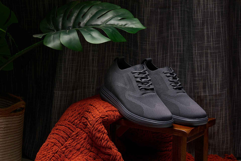 CALTO - X2641 - 2.8 Inches Taller (Iron/Dark Grey Sole) - Lace Up Casual Walker - Lightweight
