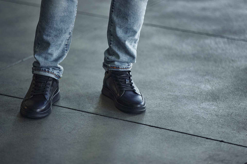 CALTO - Y7111 - 2.6 Inches Taller (Black) - Elevated Pebble Grain Leather Sneakers