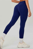 The Solid Sports Bra Leggings 2-Piece Set