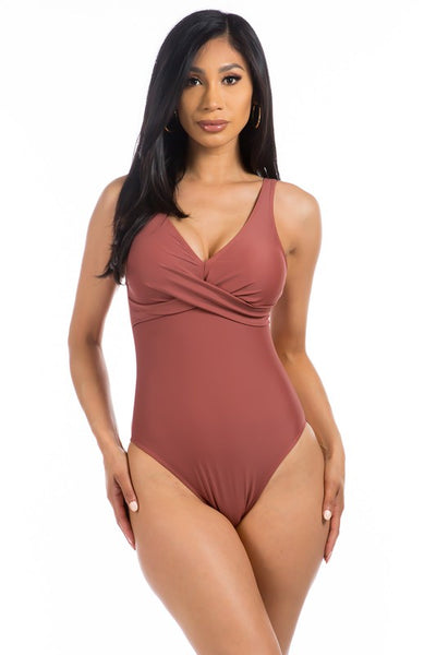 PLEATED CROSS GATHERING LOW V ONE PIECE - Pikemla