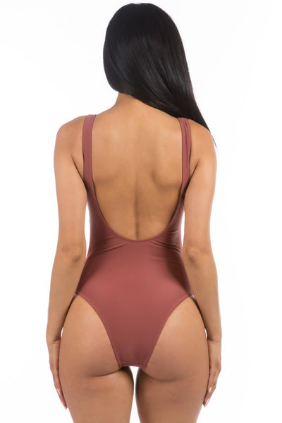 PLEATED CROSS GATHERING LOW V ONE PIECE - Pikemla