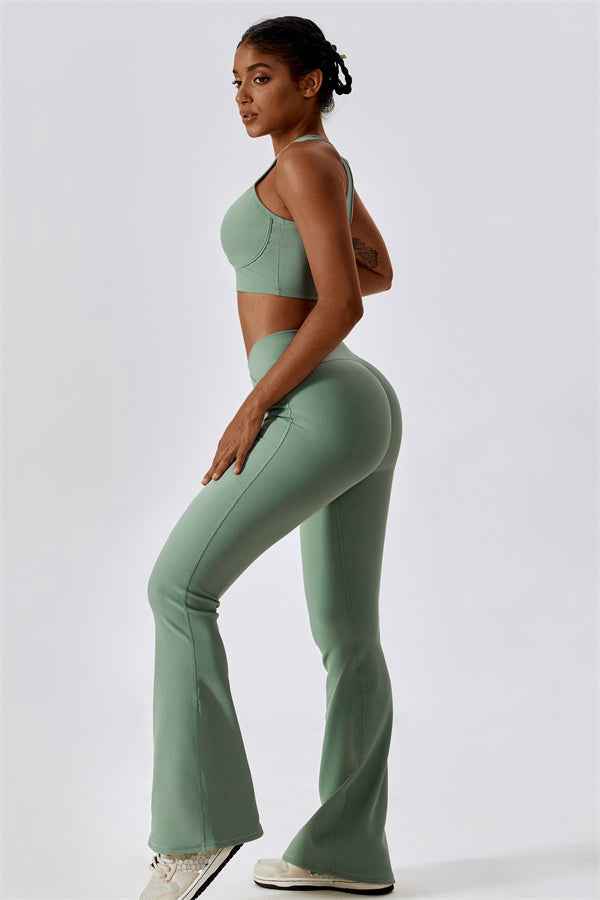 Penelope Sports Bra Flares 2-Piece Set