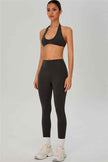 The Solid Sports Bra Leggings 2-Piece Set