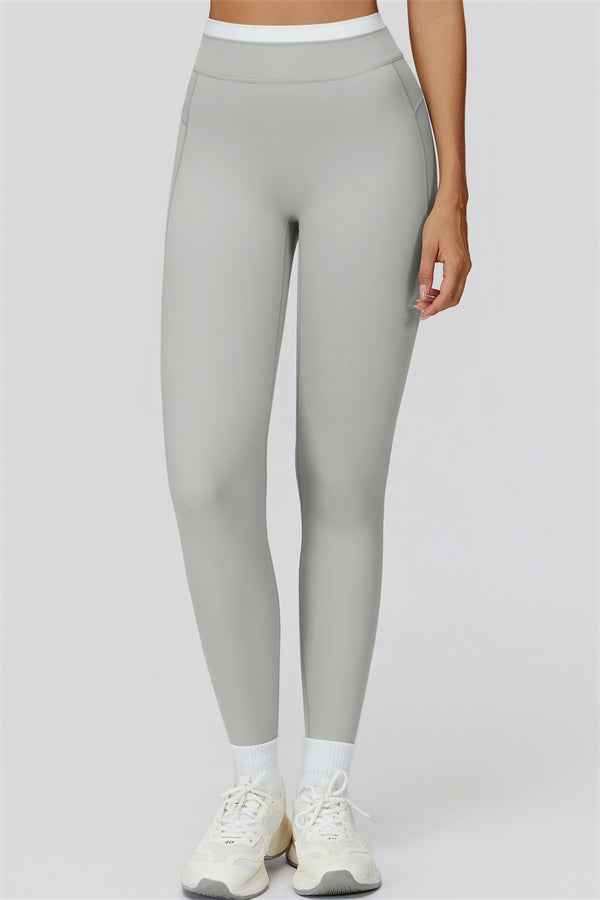 The Canyon Sports Bra Leggings 2-Piece Set