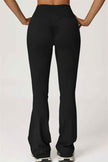 The Lily Sports Bra Flared Leggings 2-Piece Set
