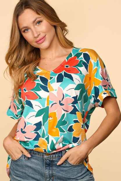 Plus Sized Floral Loose Fit Top - Pikemla