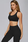 The Elle Form Sports Bra Leggings 2-Piece Set