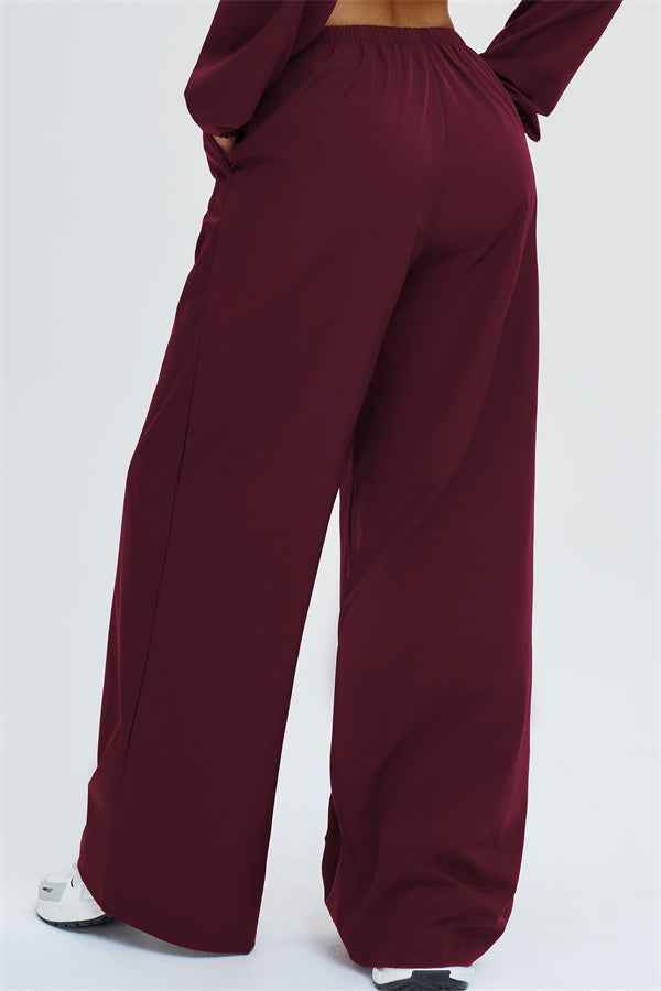 The Svelte UV protection Crop Hoodie Sweatpants 2-Piece Set