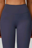 The Thrive Leggings