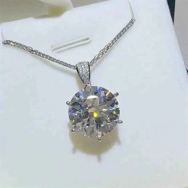 10 Carat Moissanite 925 Sterling Silver Pendant Necklace