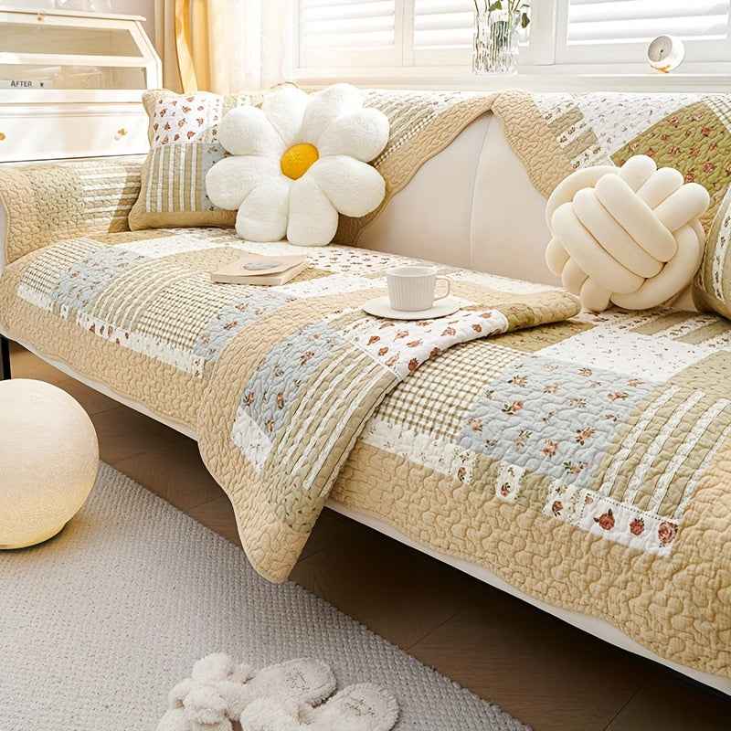 Premium Pet Couch Cover - Non-Slip Sofa Protector for Dogs and Cats